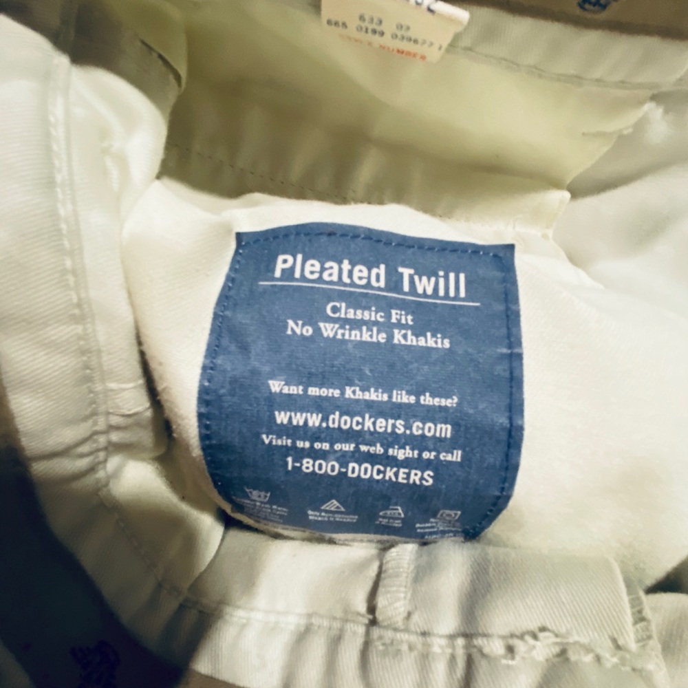 Docker khakis - Picture 3 of 4
